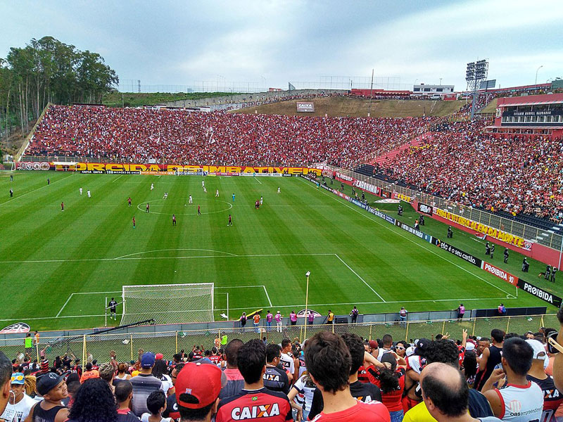 Estádio Barradão Dia de Jogo