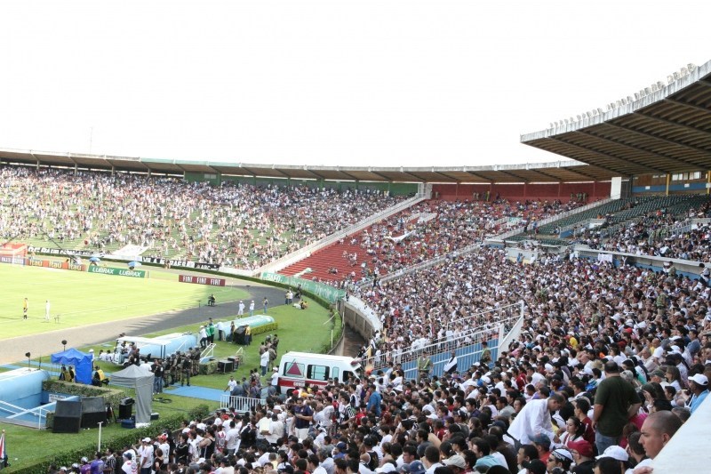 Estádio Parque do Sabiá Arquibancada