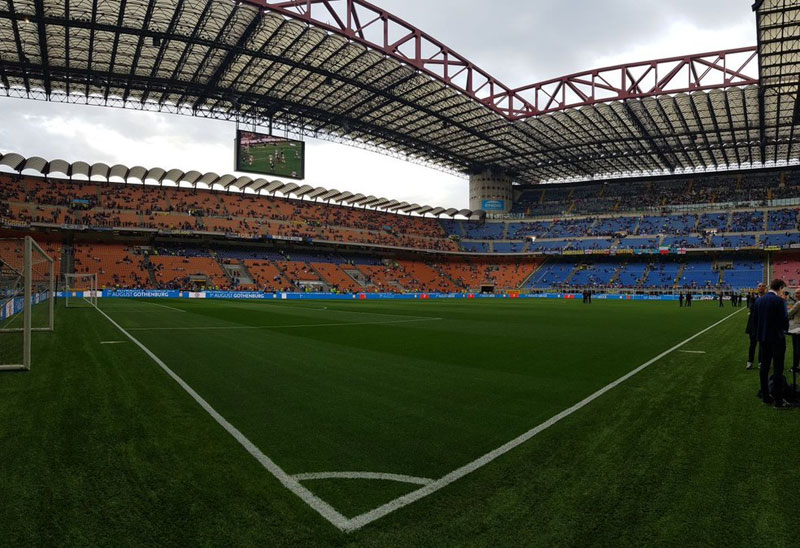 Estádio San Siro Gramado