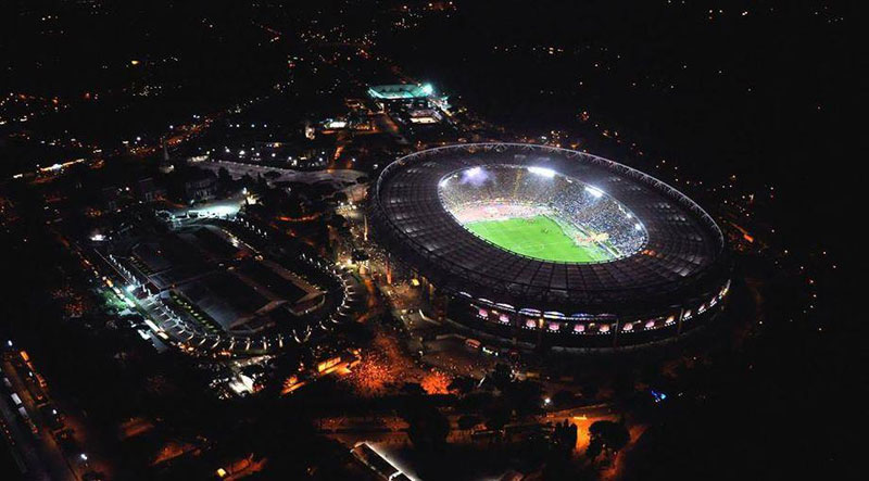 Estádio San Paolo Vista Noturna